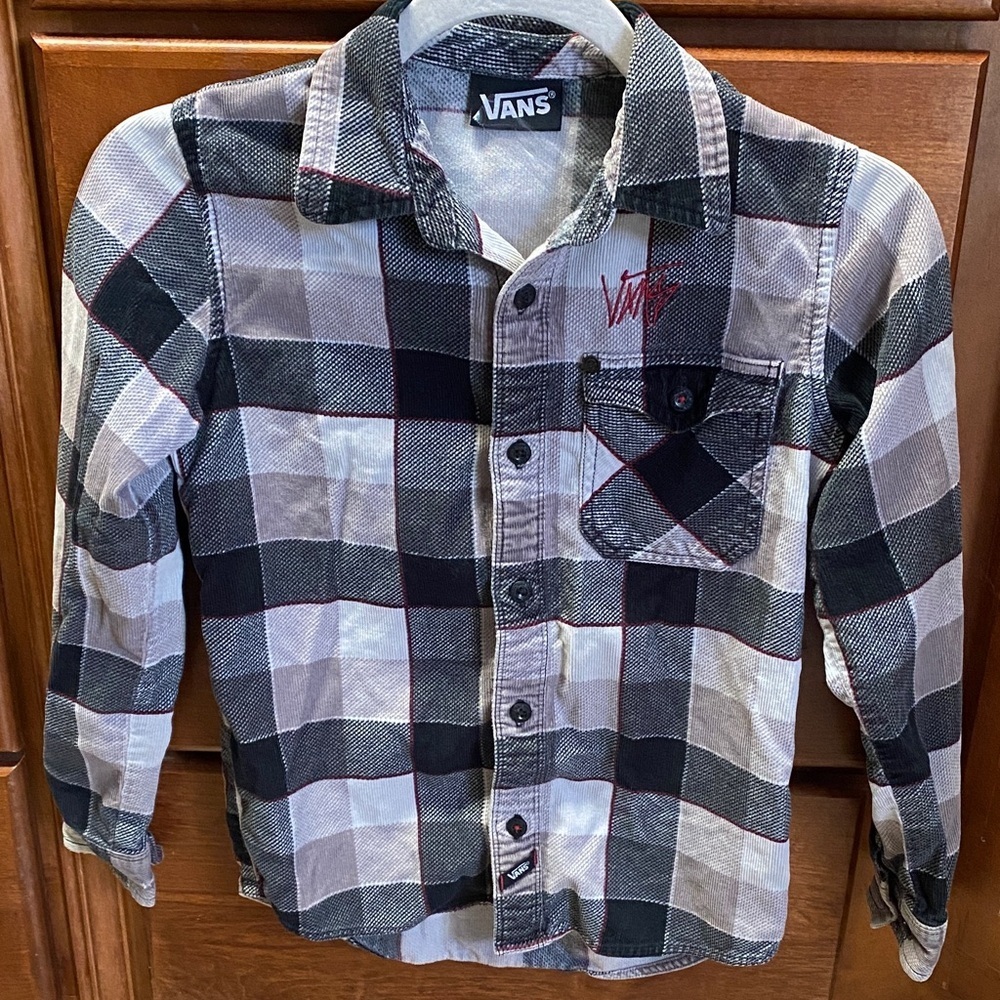 Vans Gray and Red Kids Size 10 Plaid Shirt Fall Scholastic